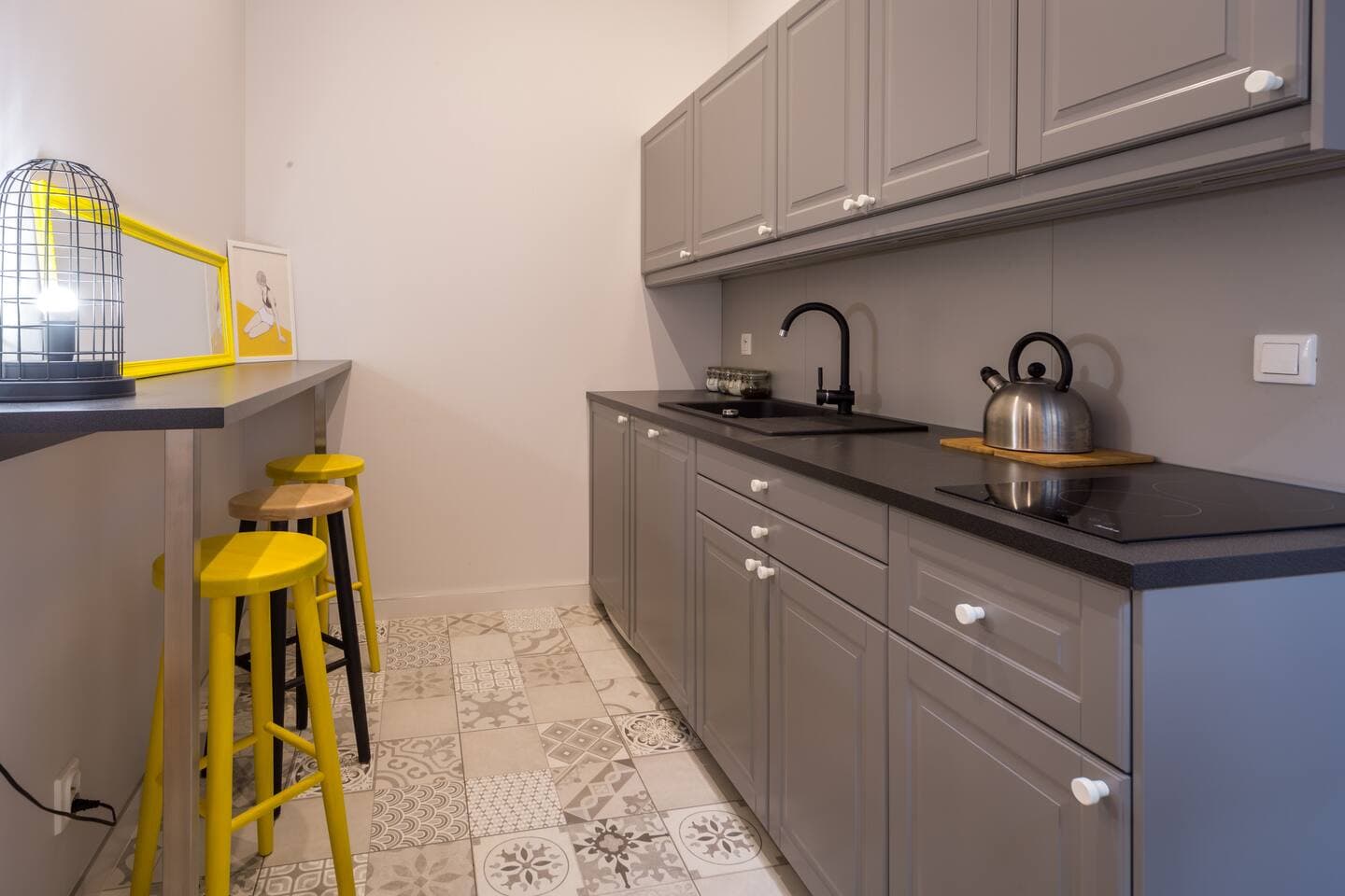 Fully equipped kitchen